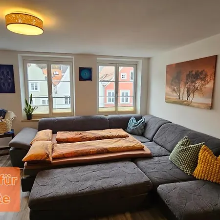 - Charmant, Gemuetlich & Zentral Appartement *